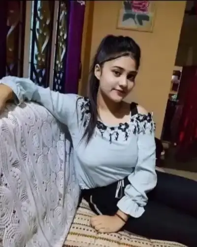 Escorts Service In Dhaurahara
