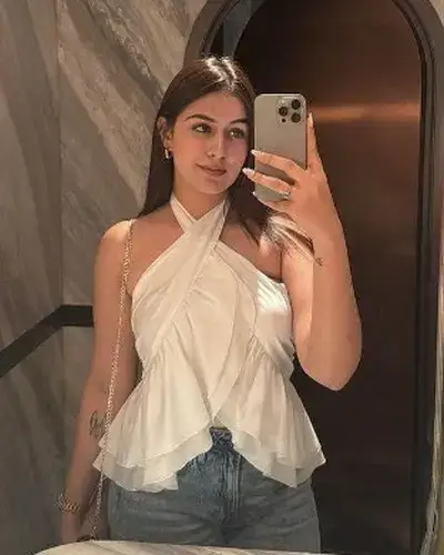 Escorts In Dhaurahara