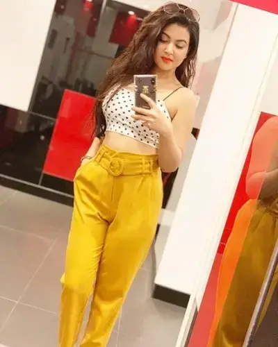 Dhaurahara Escort
